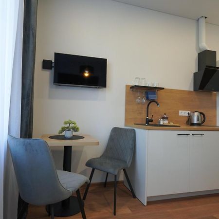 Amber Light Self-Check-In Apartments Kaunas Exterior foto